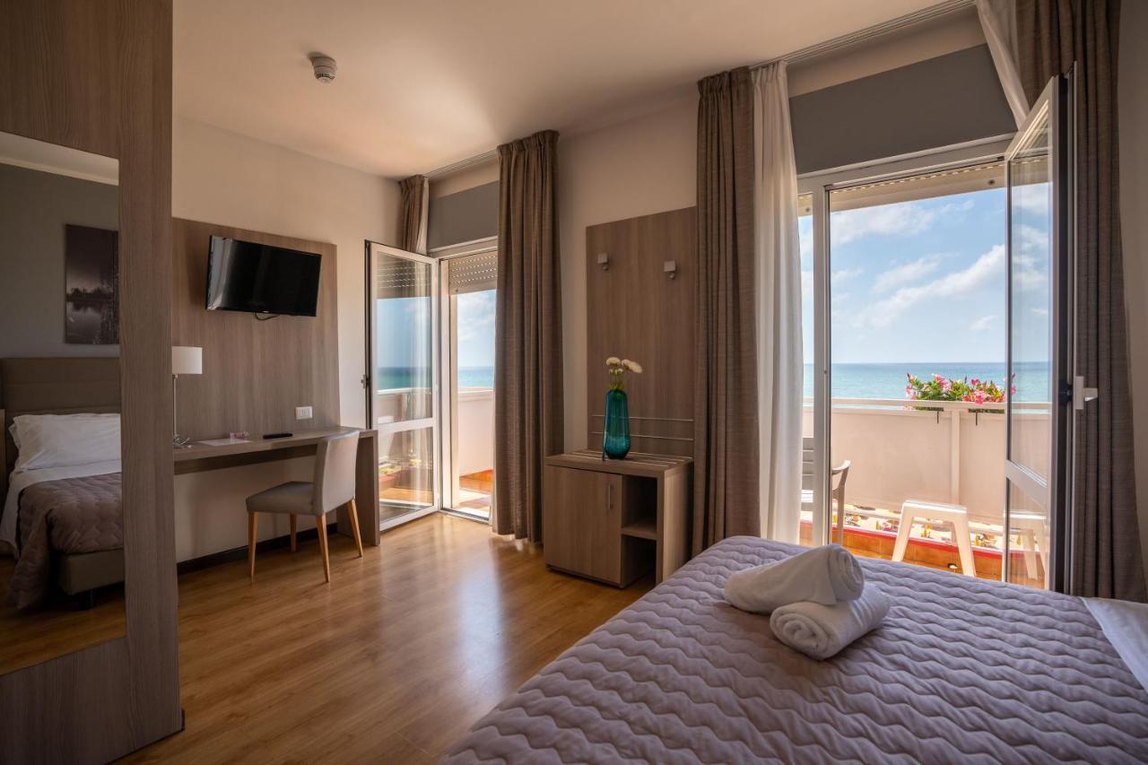 Hotel Loreley Τζεσόλο Λίντο Εξωτερικό φωτογραφία
