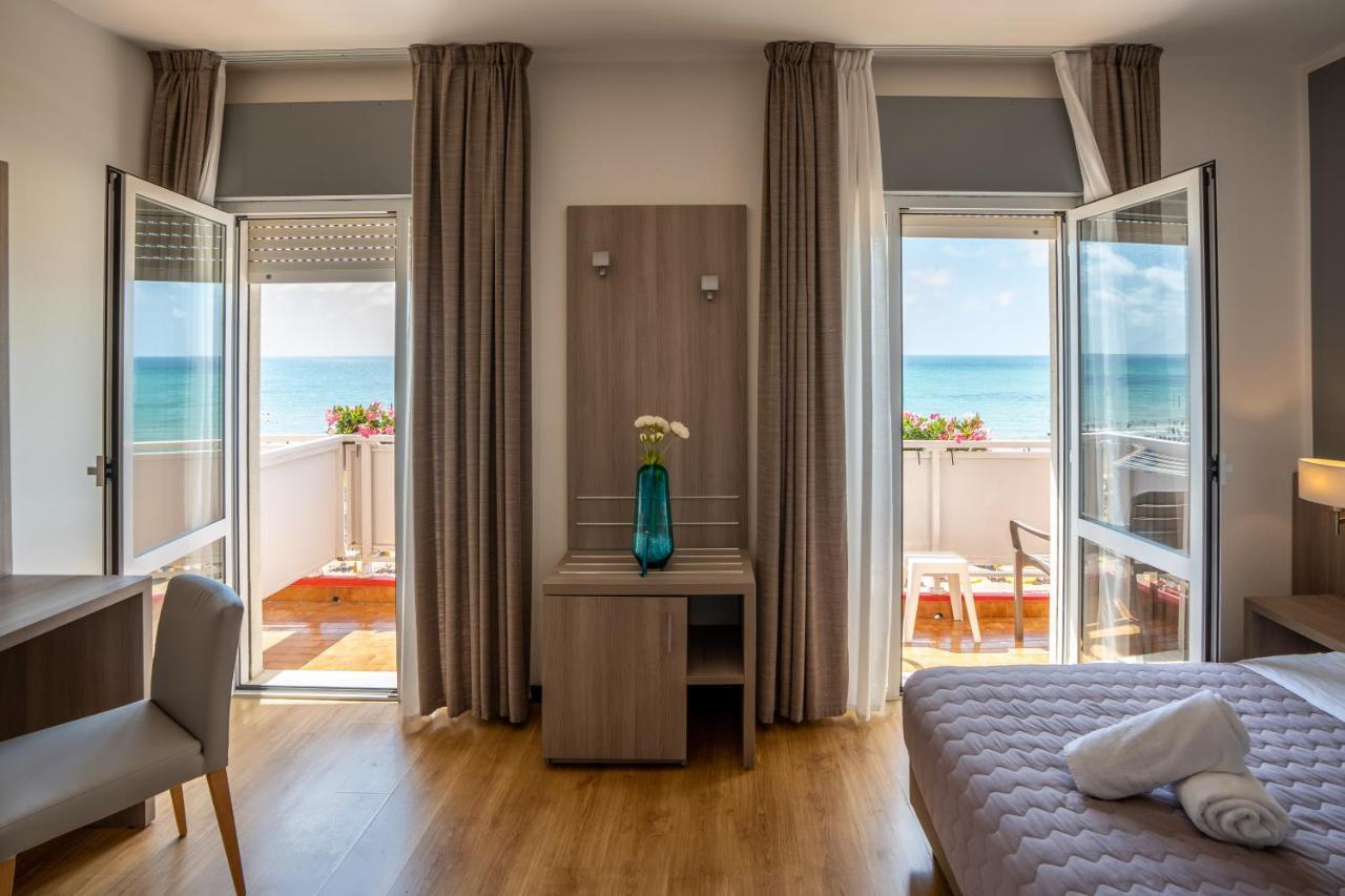 Hotel Loreley Τζεσόλο Λίντο Εξωτερικό φωτογραφία
