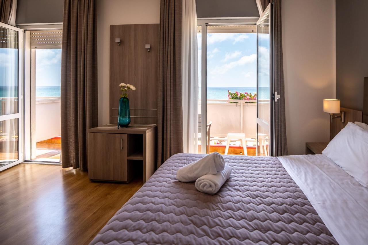 Hotel Loreley Τζεσόλο Λίντο Εξωτερικό φωτογραφία