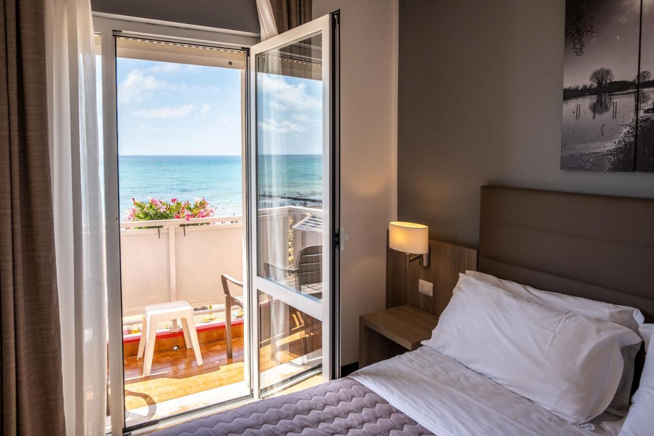 Hotel Loreley Τζεσόλο Λίντο Εξωτερικό φωτογραφία