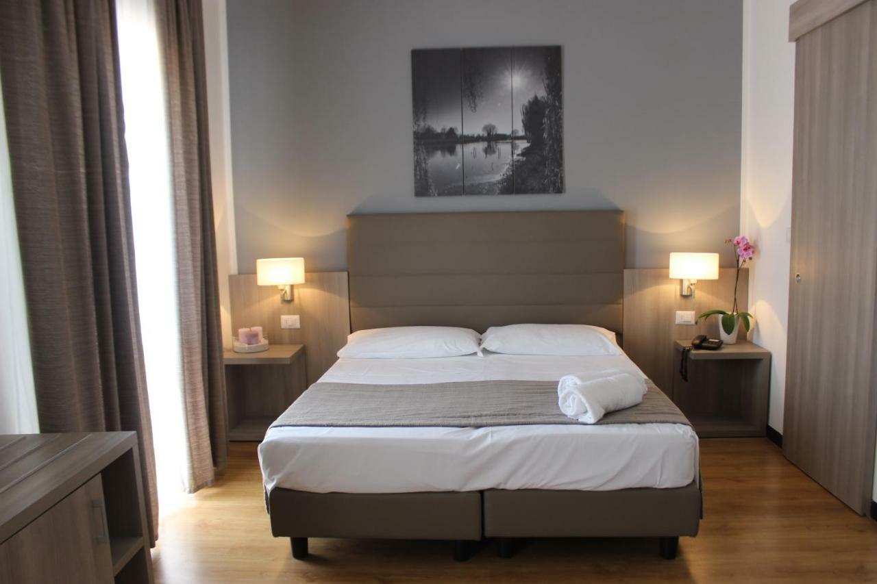 Hotel Loreley Τζεσόλο Λίντο Εξωτερικό φωτογραφία