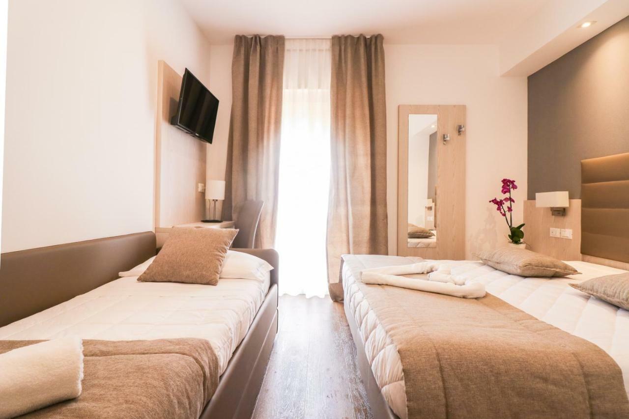 Hotel Loreley Τζεσόλο Λίντο Εξωτερικό φωτογραφία